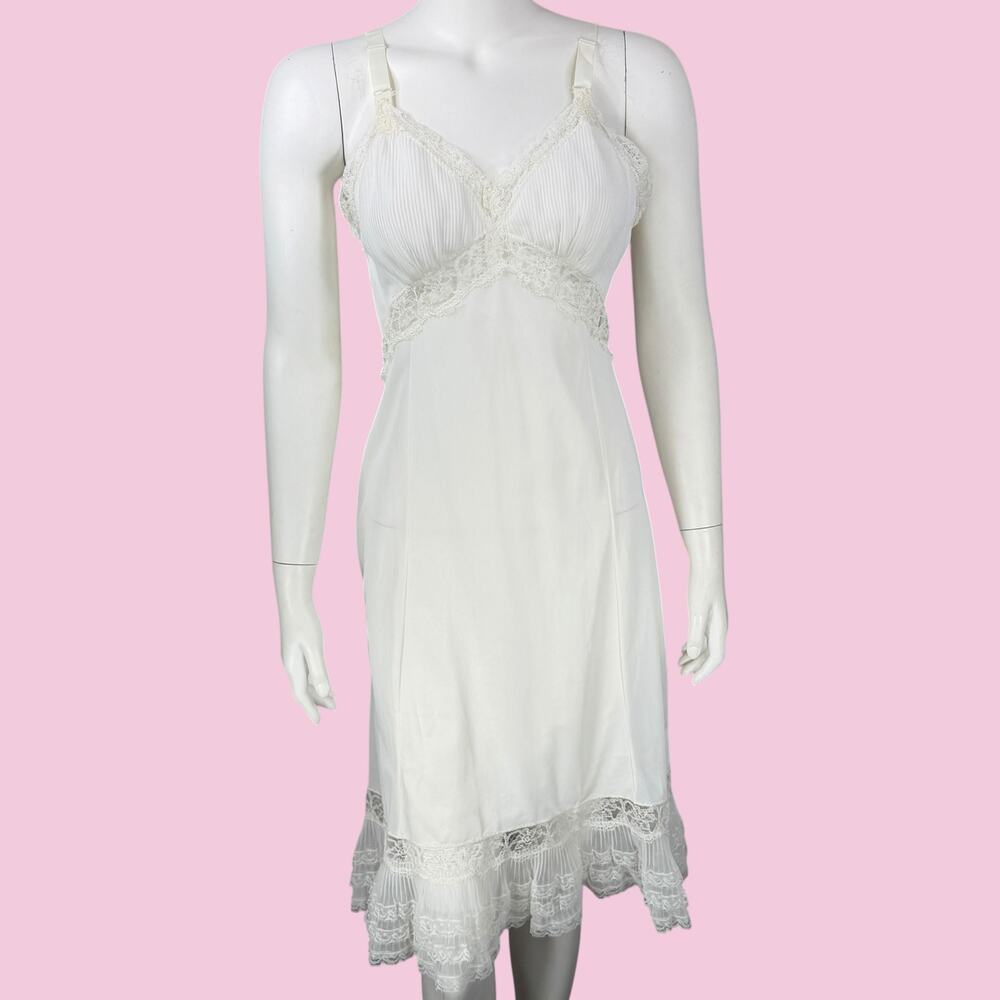 Vintage 60s Movie Star Full Slip Dress Medium 36 Nylon Tricot Frilly Lace Ruffle